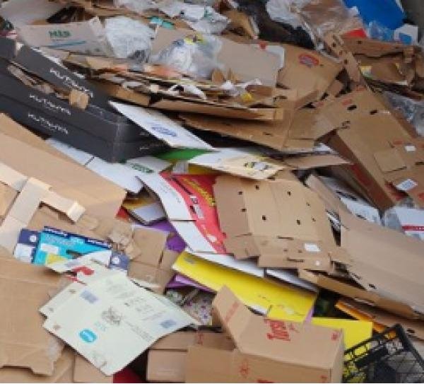 Plastik ve Kağıt Hurdası